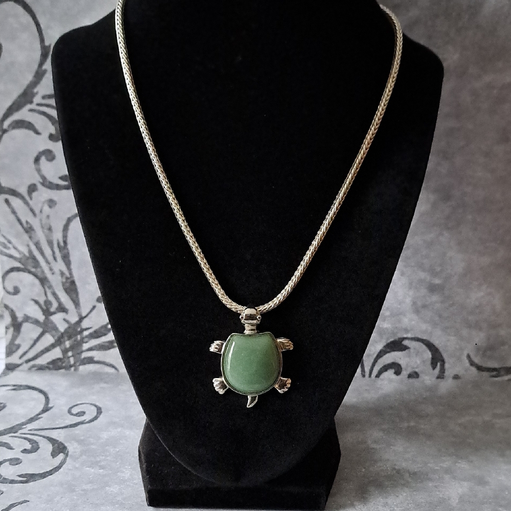 Trendy Silvertone Turtle Pendant Necklace